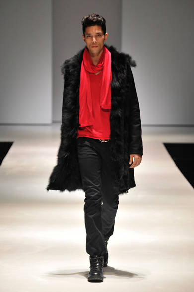 <strong>第2回メンズファッションウィーク・シンガポール（MFWS 2012）</strong>　「JUN HASHIMOTO（ジュン ハシモト）」
