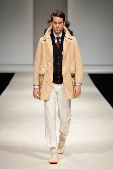 <strong>第2回メンズファッションウィーク・シンガポール（MFWS 2012）</strong>　「PASCAL DONQUINO（パスカル ドンキーノ）」