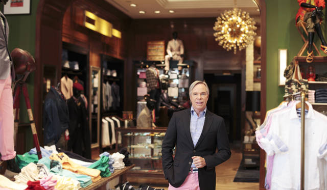 <strong>TOMMY HILFIGER</strong> The titan of American casual is always captivating!