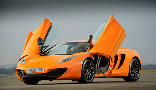 <strong>McLaren MP4-12C</strong>