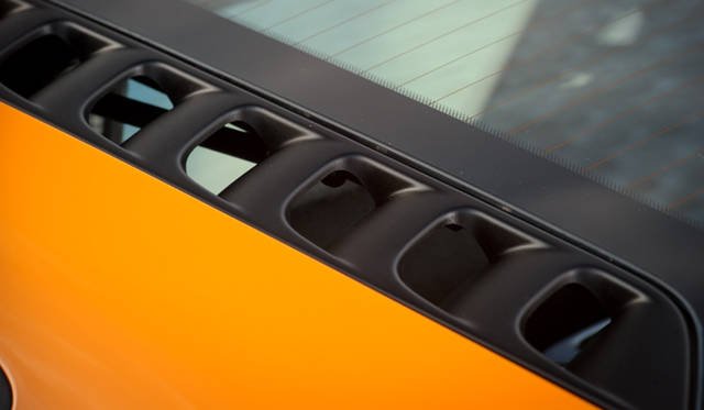 <strong>McLaren MP4-12C</strong>