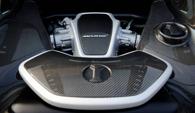 <strong>McLaren MP4-12C</strong>