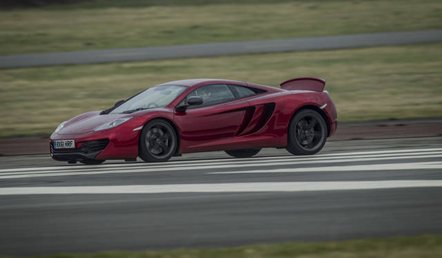 <strong>McLaren MP4-12C</strong>