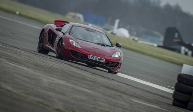 <strong>McLaren MP4-12C</strong>