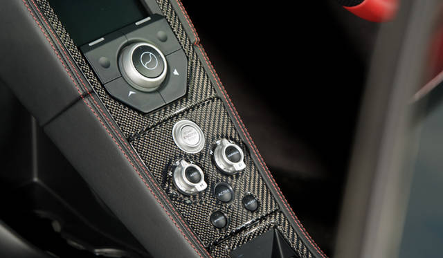 <strong>McLaren MP4-12C</strong>