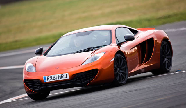 <strong>McLaren MP4-12C</strong>
