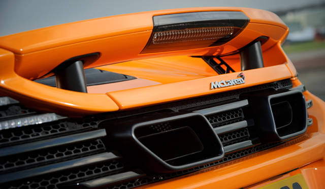<strong>McLaren MP4-12C</strong>