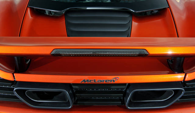 <strong>McLaren MP4-12C</strong>