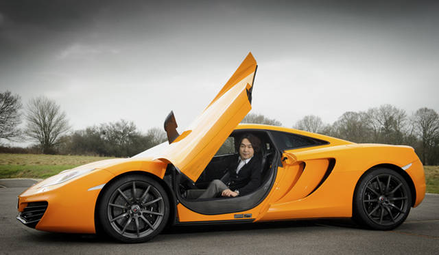 <strong>Yasuhisa Shimoshita drives the McLaren MP4-12C</strong>