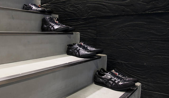 <strong>Onitsuka Tiger｜オニツカタイガー</strong>　表参道店先行発売シューズ「NIPPON MADE“BLACK LINE”」
