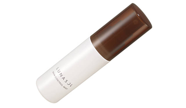 <strong>LUNASOL｜ルナソル</strong>　＜ミスト状化粧水＞ルナソル スキンコントロールミストN 2310円