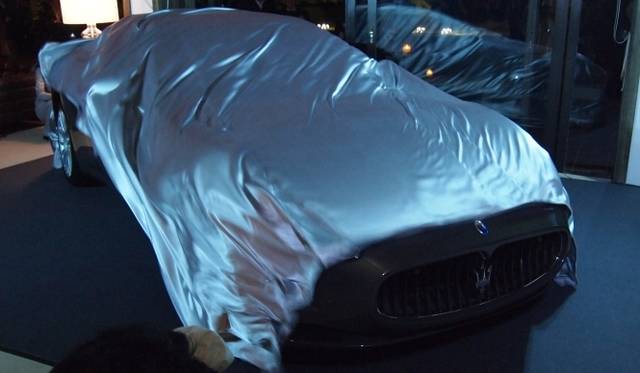 <strong>Maserati GranCabrio FENDI｜マセラティ グランカブリオ フェンディ</strong>　イタリア大使館にて公開されたデモカー