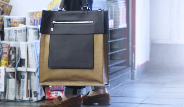 <strong>DIOR HOMME｜ディオール オム</strong>　59万8500円（クリスチャン ディオール／Tel. 03-3263-2266）　http://www.dior.com/