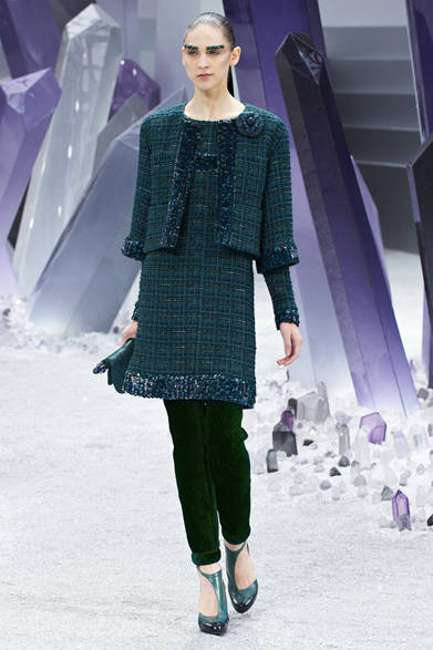<strong>CHANEL｜シャネル</strong>　2012-13年秋冬コレクション　©CHANEL