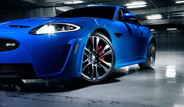 <strong>Jaguar XKR-S｜ジャガー XKR-S （2012年モデル）</strong>