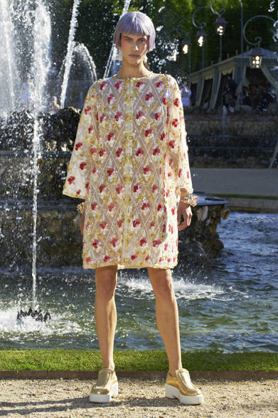 　2013年春夏クルーズコレクション ©CHANEL