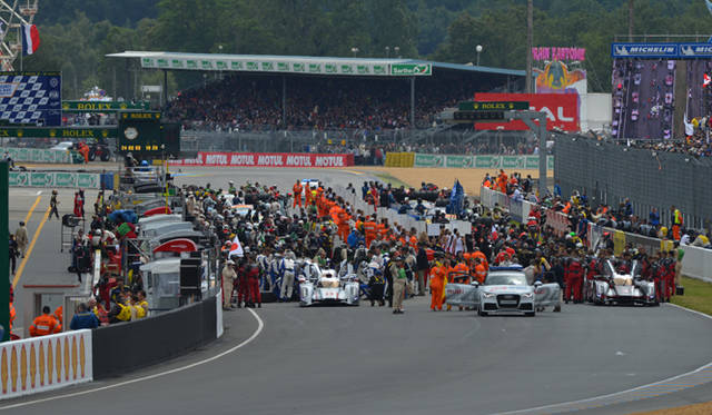 <strong>24 Heures du Mans｜ル・マン24時間レース</strong>　スタート直前
