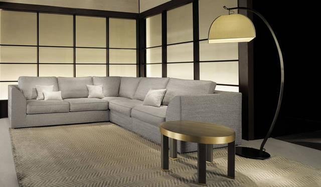 <strong>ARMANI / CASA｜アルマーニ / カーザ</strong>　スモールテーブル「OTTAWA（オタワ）」