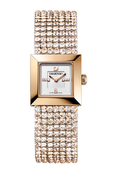 The latest model perfectly balances beauty and function. This new color for the "Elis Mini" bracelet watch embodies luxury, elegance, and the sophisticated design essential for the modern woman. The sparkling bracelet and the linear design of the bezel, conveying modern architectural beauty, are exquisitely matched.<br /><br /><strong>Elis Mini</strong><br />¥105,000<br />Quartz, 23x23mm, Stainless steel (rose gold PVD) x crystal<br /><br />Swarovski Japan (Customer Relations)<br />Tel. 0120-10-8700<br />www.swarovski.co.jp