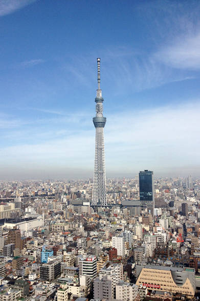 やはり青い空に映えます、スカイツリー！