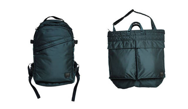 <strong>MINOTAUR｜ミノトール</strong>　「YOSHIDA MUG BY BACKPACK」  4万1475円（左）、「YOSHIDA MUG BY HELMET BAG」 2万9925円