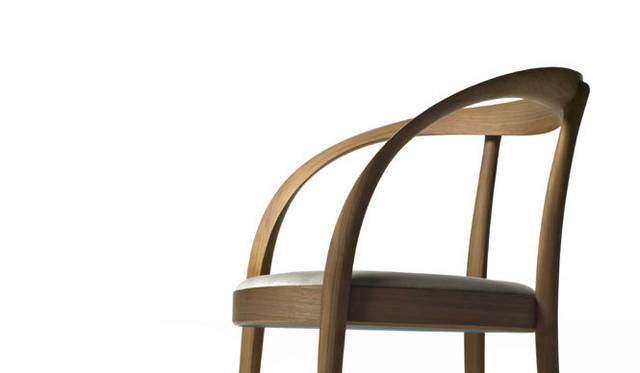 <strong>Arflex</strong> Armchair "OMEGA" from ¥113,400