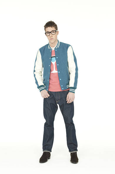 <strong>Smith ＆ Hardy</strong>　2012-13 Autumn/Winter Collection　AWARD JACKET ¥92,400, COCKTAIL SWEAT SHIRT ¥19,500, DRESS SHIRT ¥19,950, DENIM TROUSER ¥25,200