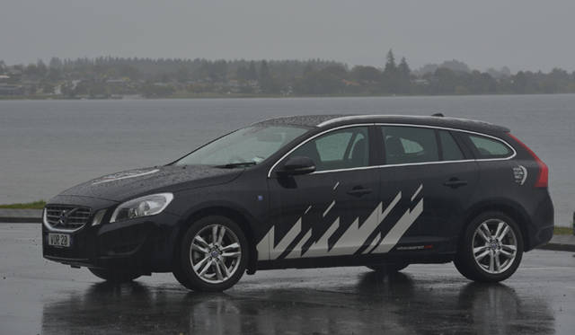 <strong>Volvo Ocean Race2011-12｜ボルボ・オーシャンレース2011-12</strong><br />ボルボ・オーシャンレースのオフィシャルカーとしてV60が提供されていた