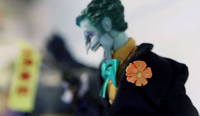 <strong>MEDICOM TOY</strong> TM & © DC Comics