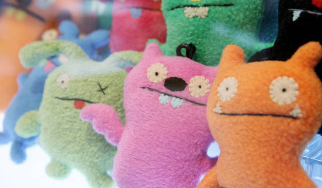<strong>MEDICOM TOY</strong> TM ® and © 2012, Pretty Ugly, LLC. All rights reserved.