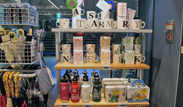<strong>UNITED ARROWS｜ユナイテッドアローズ</strong>　THE STATION STORE UNITED ARROWS LTD. Echika fit銀座店