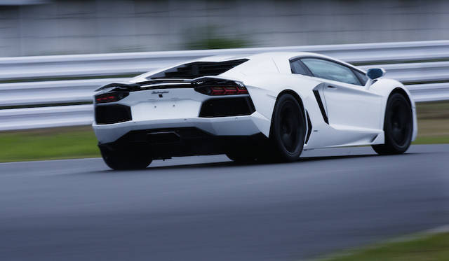 <strong>Lamborghini Aventador LP 700-4</strong>