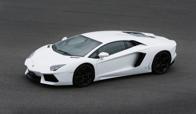 <strong>Lamborghini Aventador LP 700-4</strong><br />Its sharp lines, reminiscent of origami, are inspired by stealth fighter jets.