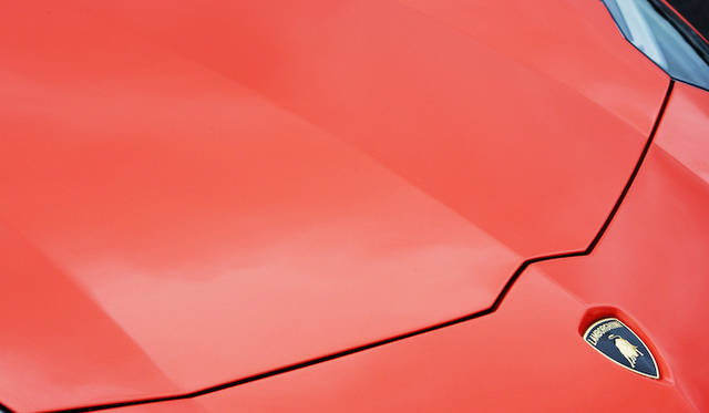 <strong>Lamborghini Aventador LP 700-4</strong>
