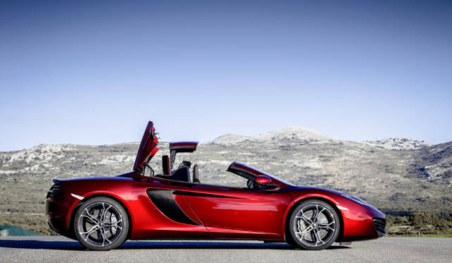 <strong>McLaren MP4-12C Spider</strong>