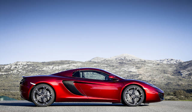 <strong>McLaren MP4-12C Spider</strong>