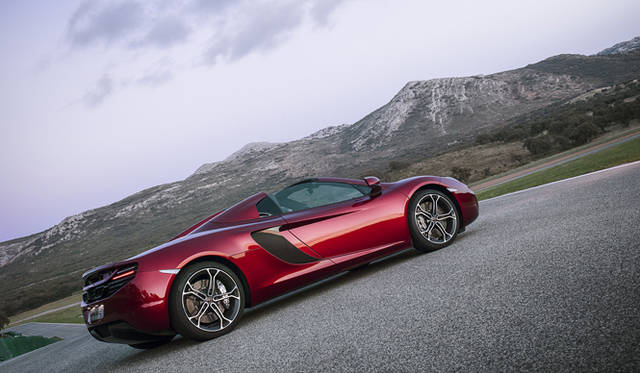 <strong>McLaren MP4-12C Spider</strong>