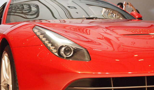 <strong>Ferrari F12berlinetta</strong>