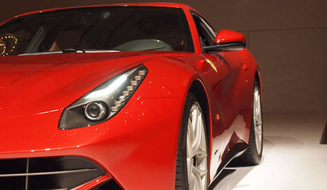 <strong>Ferrari F12berlinetta</strong>