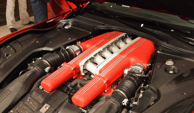 <strong>Ferrari F12berlinetta</strong>