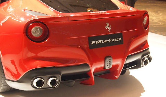 <strong>Ferrari F12berlinetta</strong>