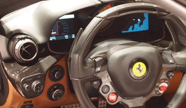 <strong>Ferrari F12berlinetta</strong>