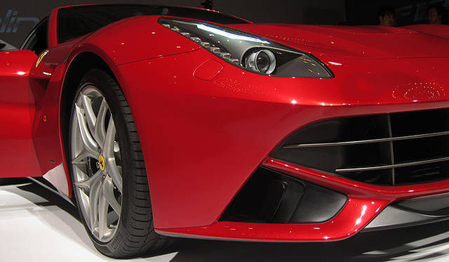 <strong>Ferrari F12berlinetta</strong>