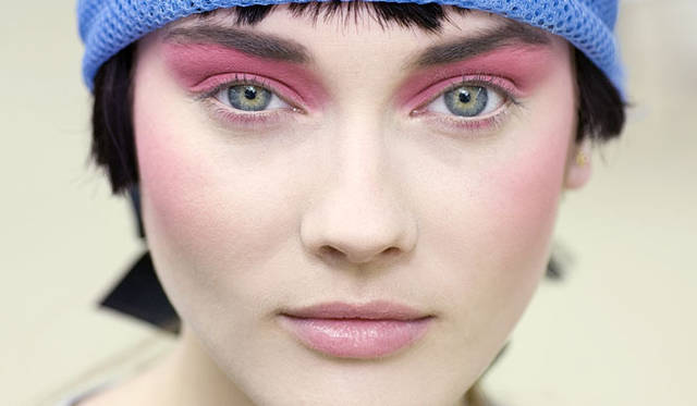 <strong>CHANEL｜シャネル</strong>　2012-13年クルーズコレクション メイクアップ © CHANEL 2012<br>