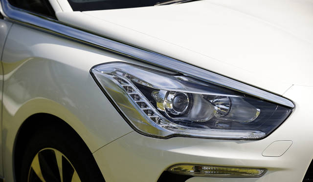 <strong>Citroen DS5 Chic｜シトロエン DS5 シック</strong>
