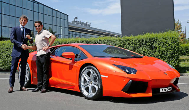 <strong>Lamborhghini Aventador LP 700-4｜ランボルギーニ アヴェンタドール LP 700-4</strong>