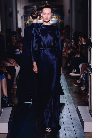 <strong>VALENTINO｜ヴァレンティノ</strong>　2012年秋冬オートクチュールコレクション