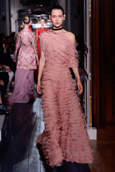 <strong>VALENTINO｜ヴァレンティノ</strong>　2012年秋冬オートクチュールコレクション