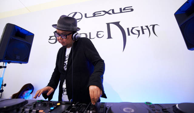 <br />会場のDJはFantastic Plastic Machineの田中知之さん