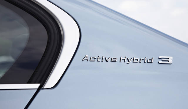 <strong>BMW Active Hybrid 3｜ビー・エム・ダブリューアクティブハイブリッド 3</strong>　※写真は本国仕様